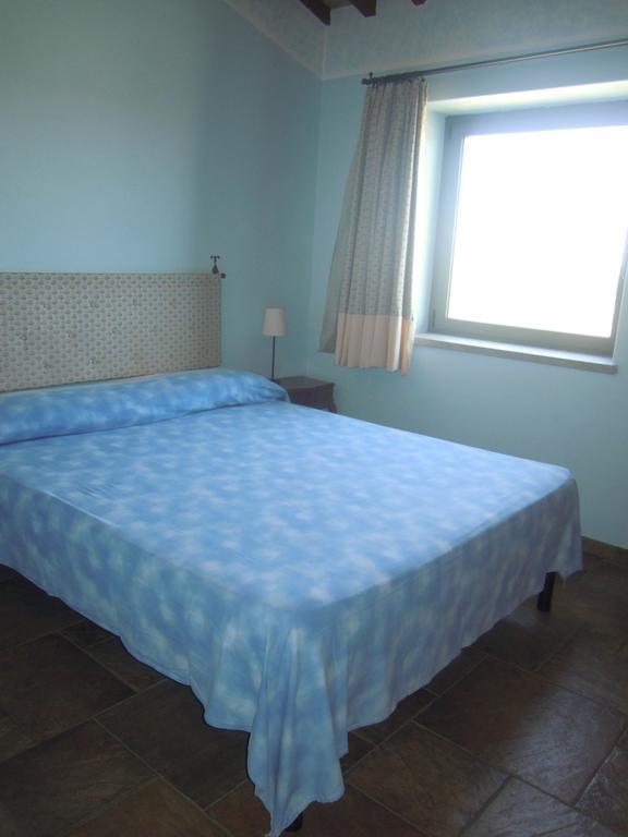 Casa Vacanze Vigna Di Valle Bracciano  Rum bild