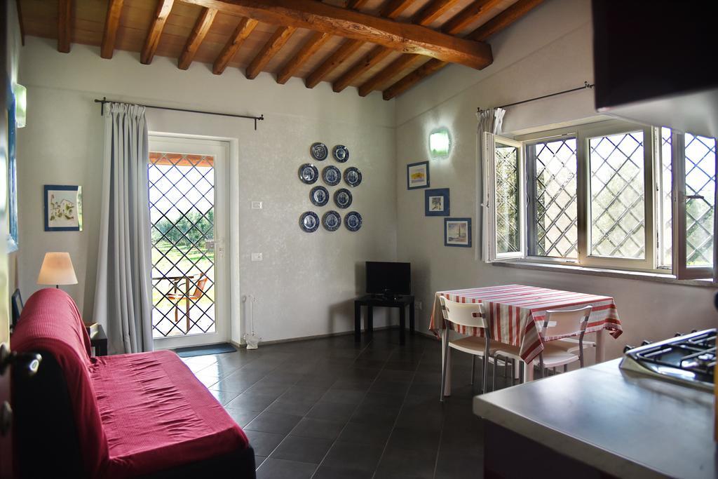 Casa Vacanze Vigna Di Valle Bracciano  Rum bild