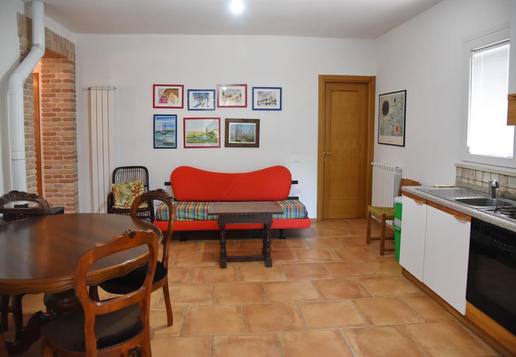 Casa Vacanze Vigna Di Valle Bracciano  Rum bild