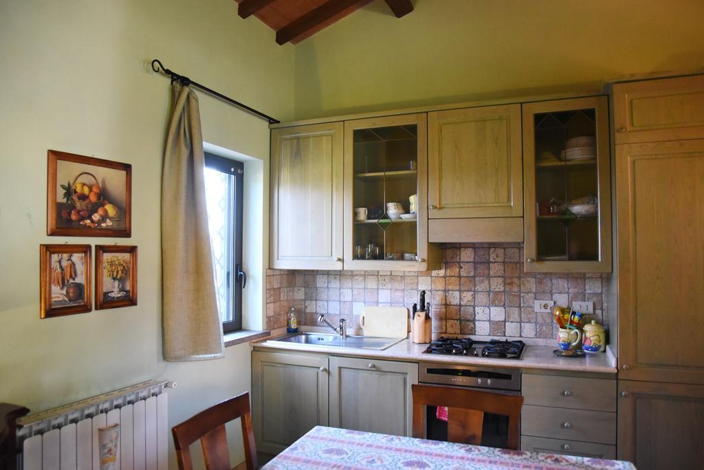 Casa Vacanze Vigna Di Valle Bracciano  Rum bild
